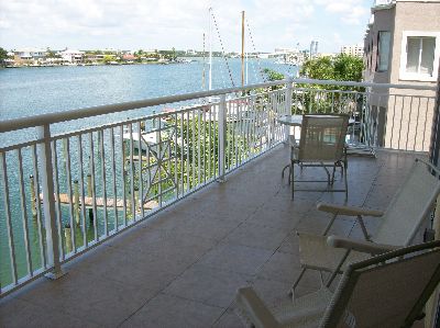 Florida Beach condo Rentals on Clearwater Beach